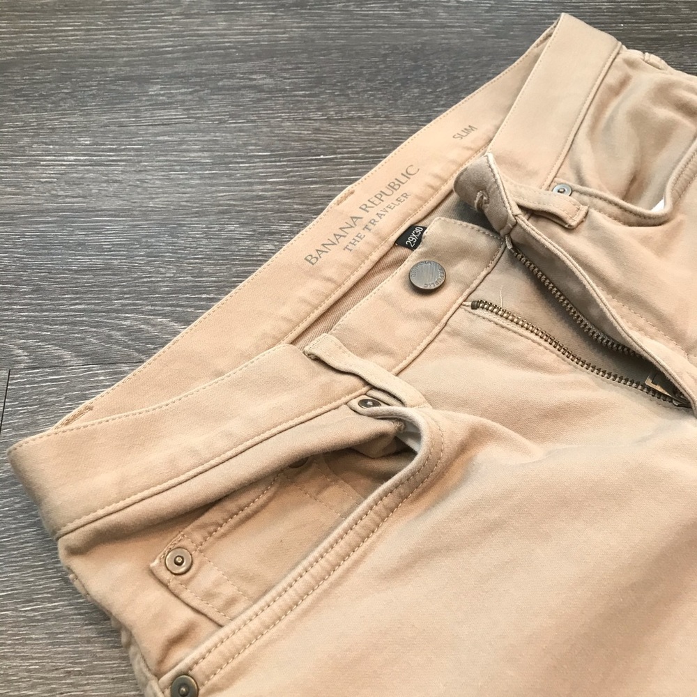 Banana Republic Traveler Pant - Picture 2 of 3